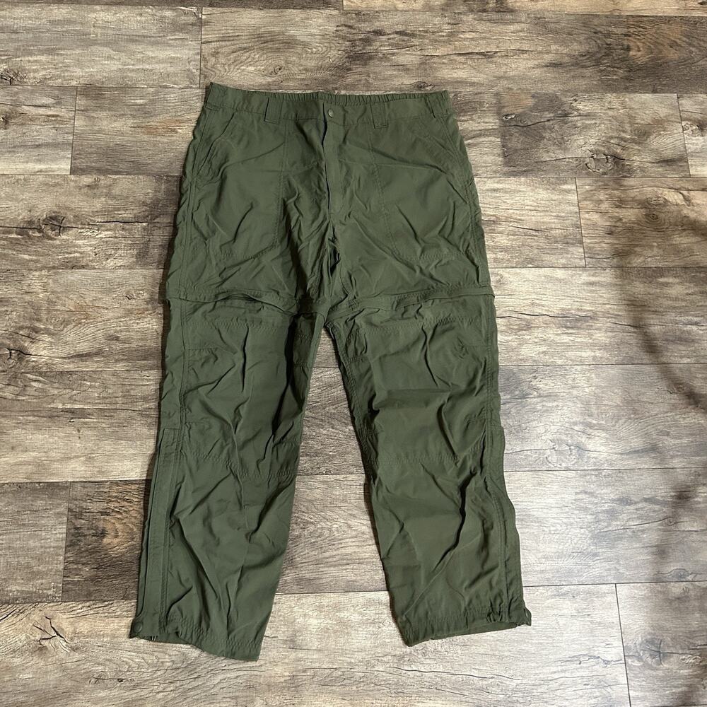 LL Bean Men’s 38x30 Green Nylon Convertible Pants Hiking Outdoors Cargo Utility